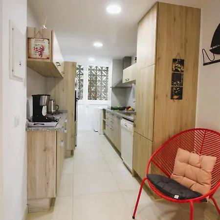 Apartment Con Terraza Y Vistas Al Mar - A 1 Min De La Playa De Almadrava - Es-258-70